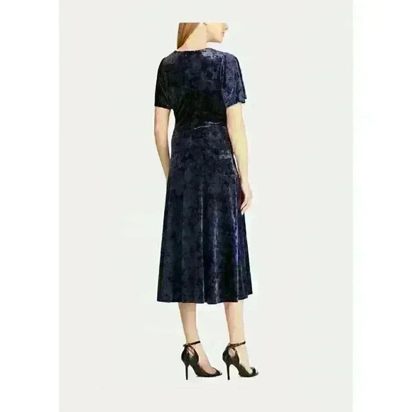 NEW! Lauren Ralph Lauren Women’s 6 Velvet Dress NWT $165 - Picture 3 of 3